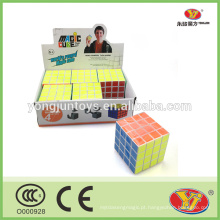 YongJun YJ 4x4 cubo quadrado mágico puzzle com boa qualidade